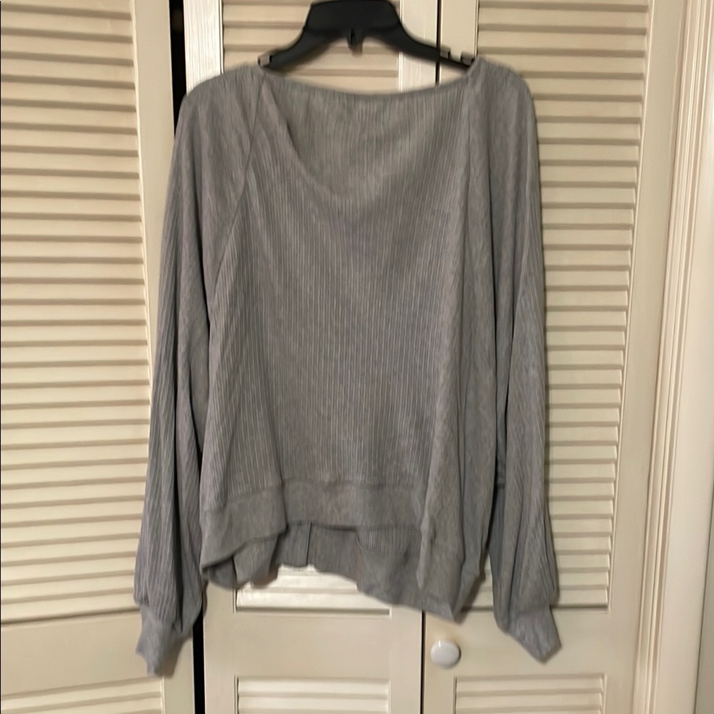 True Craft Gray Button-Up Top - Picture 4 of 4